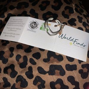 World Finds ring